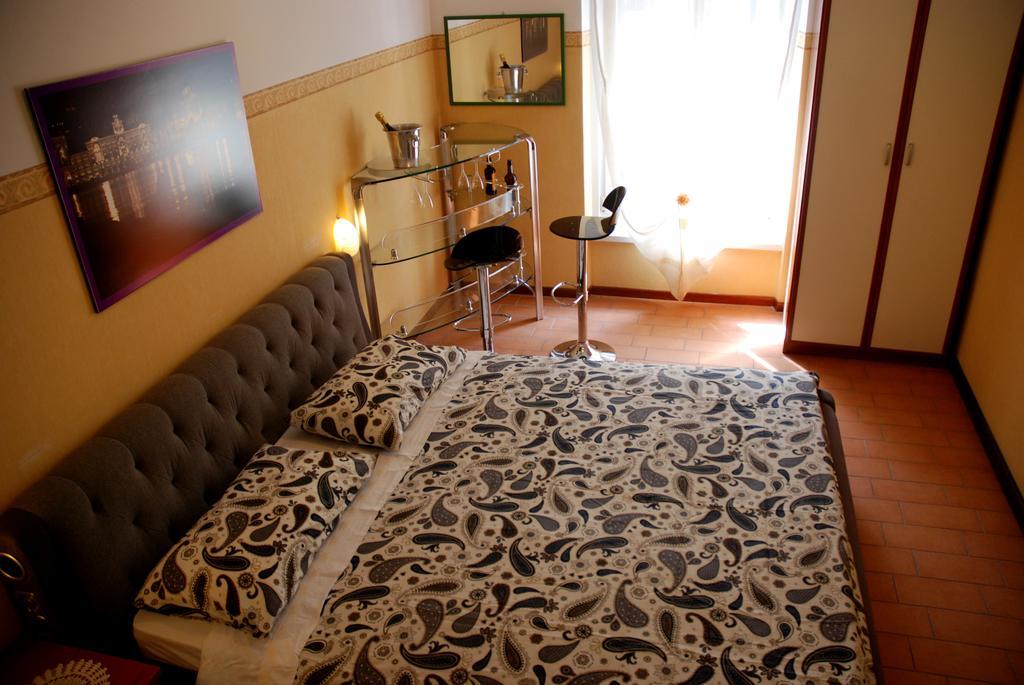 Affittacamere Girasole Триест Экстерьер фото